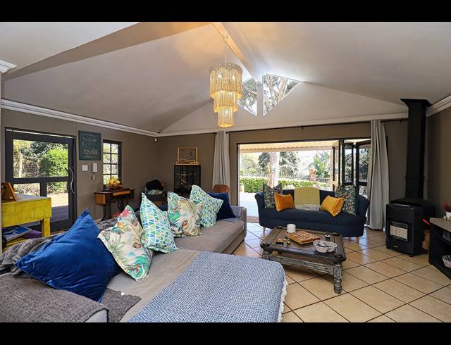 4 BEDROOM HOUSE SOLD IN WATERFALL